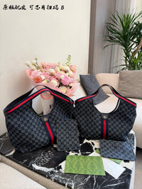 Giglio Tote Bag