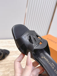 Isola Mules