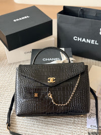 Maxi Flap Bag