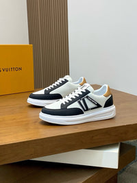 Beverly Hills Sneakers