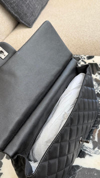 Jumbo Flap Bag