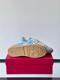 Upvillage Panelled Leather Sneakers