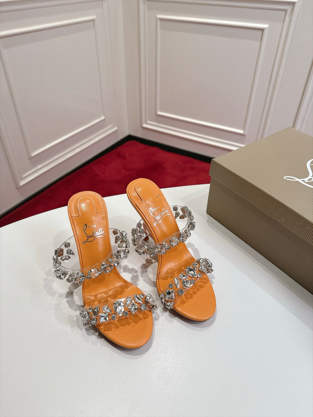 Solo Zee Jewel Sandals