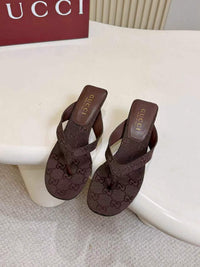 Vittoria Thong Sandals