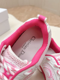 Wmns Chrono Sneakers
