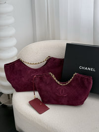 26C Suede Shopping Tote