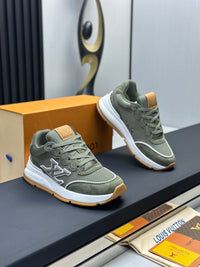 Classic Trainers