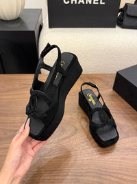 26S Platform Sandals