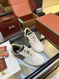 Fast Walk Sneakers