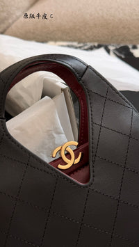 Métiers d'Art Quilted Triangle Shopping Bag