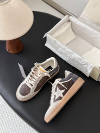 26S True Star Sneakers