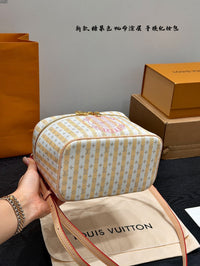 Nice Mini Vanity Case