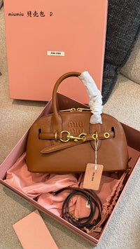 Aventure Top-handle Bag