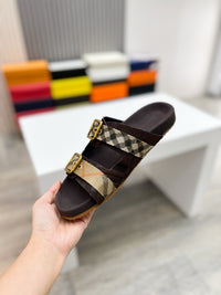 Vintage Check Slides