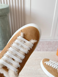 26S Time Out Sneakers