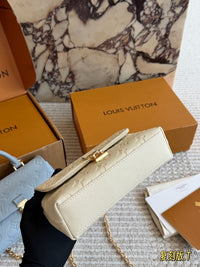 Nano Madeleine Bag