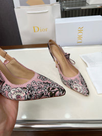 26S Slingback Pumps