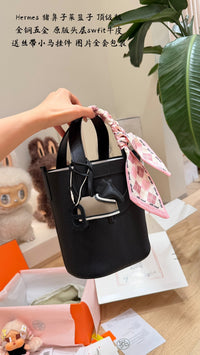 In the Loop 18 Bag