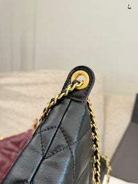 Hobo Shoulder Bag