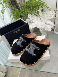 Pitea Clogs