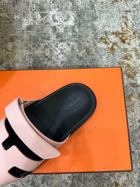 26FW Chypre Sandals