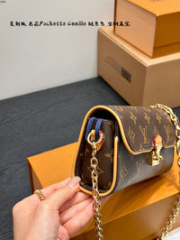 Pochette Métis East West Bag