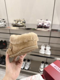 Slidy Viv' Suede Mules