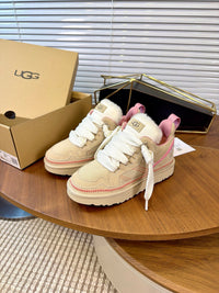 Lowmel Sneakers