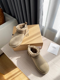 Classic Ultra Mini Boots