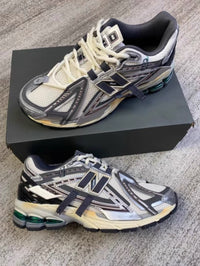 NB1906A Silver Gold Metallic