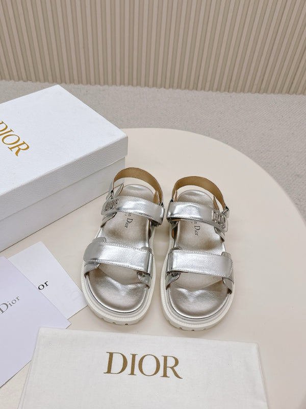 Dioract Sandals
