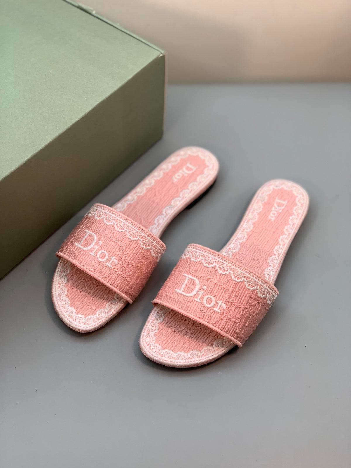 Dway Slides