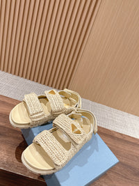 Logo-Plaque Crochet Sandals