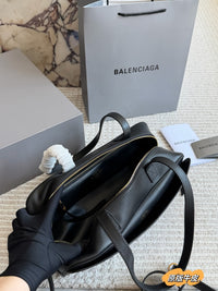 Carrie Bowling Bag