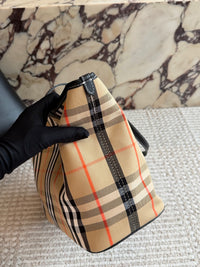 Medium Highlands Tote Bag