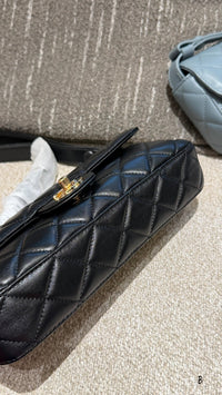 26S Flap Shoulder Bag