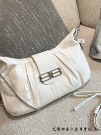 Pamela Shoulder Bag