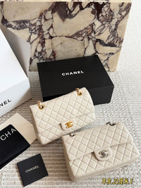 Classic Flap Bag Lambskin