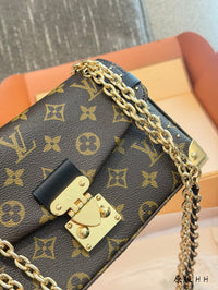 Trunkie East West Bag