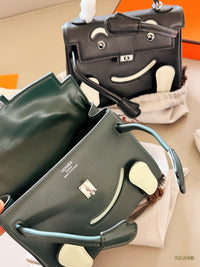 Kelly Doll Picto Bag