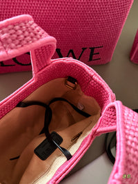 Font Tote