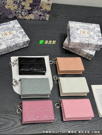 Gardenia Wallet in Patent Leather