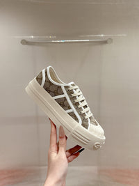 Low Top Sneakers