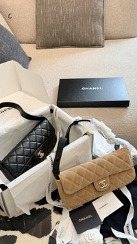 26S Flap Bag
