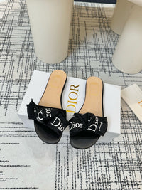 J'Adior Slides
