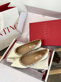 Garavani Rockstud Ballet Flats
