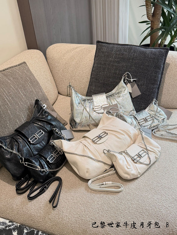 Pamela Shoulder Bag