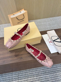 Garavani Mary Jane Rockstud Ballerinas