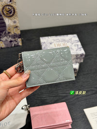 Gardenia Wallet in Patent Leather