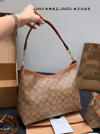 Laurel Shoulder Bag